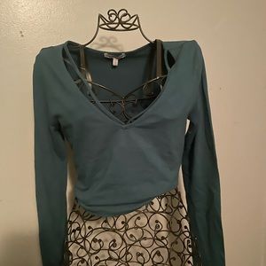 5/$25!! long sleeve crop top